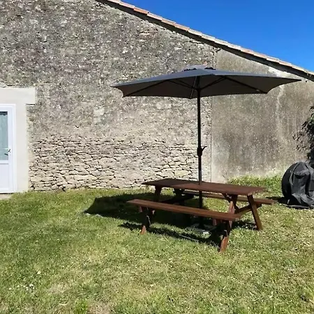 Les De La Vieille Roue - 3 * Reignac (Gironde)